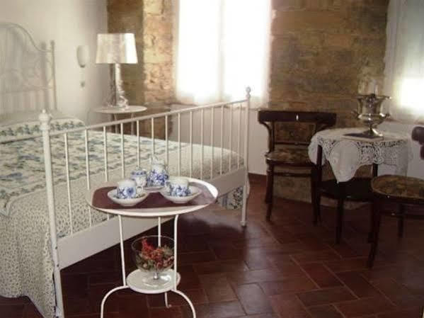 B&B Gens Julia Trieste Bagian luar foto
