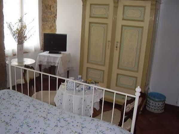 B&B Gens Julia Trieste Bagian luar foto