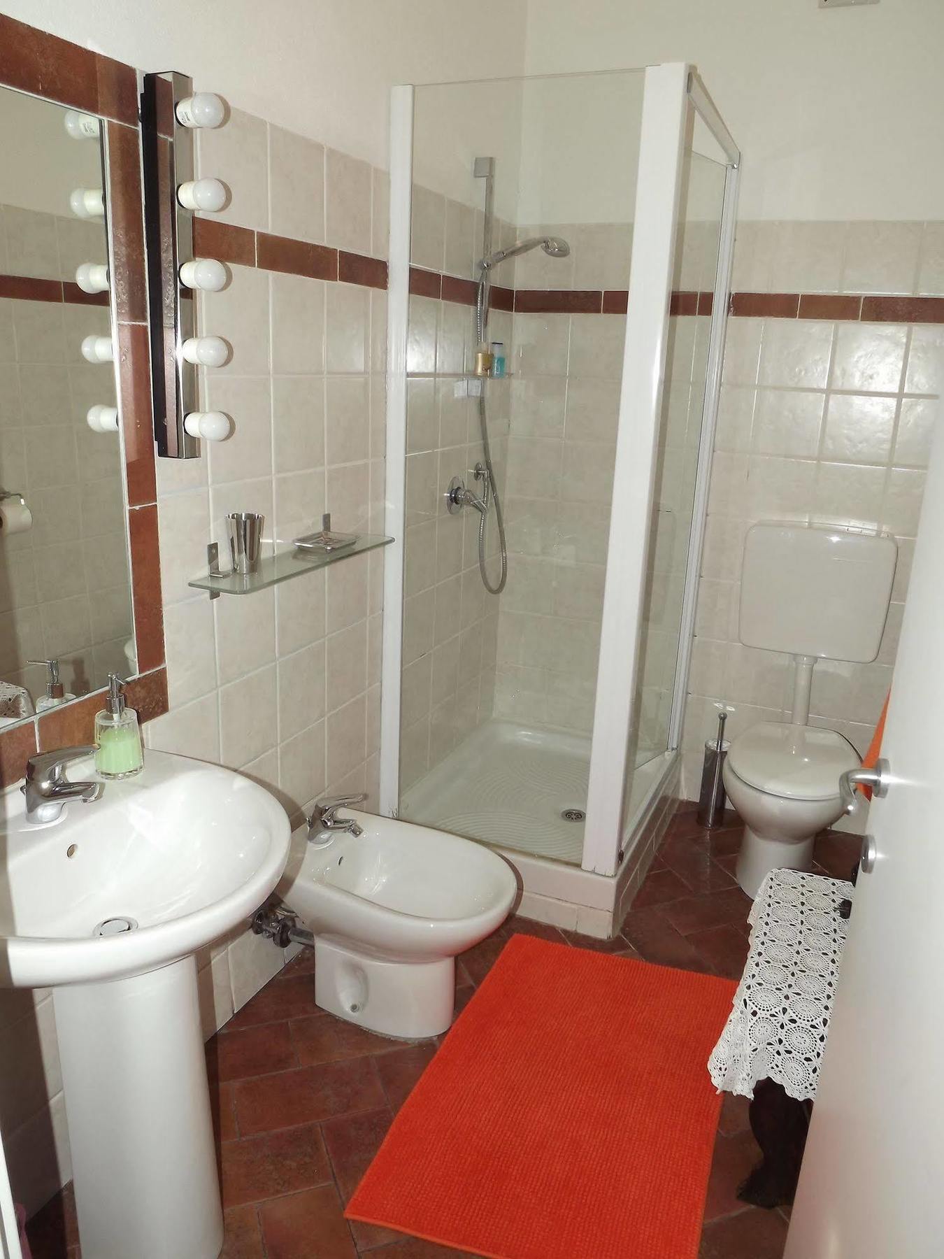 B&B Gens Julia Trieste Bagian luar foto